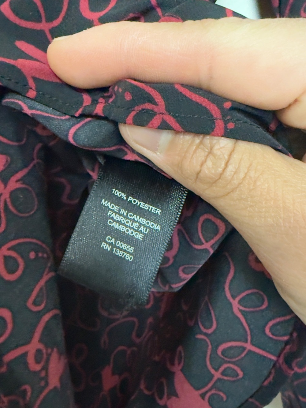 RW&CO Black Heart Print Blouse Medium Long Sleeve V-Neck Romantic Valentine Top - Picture 6 of 8